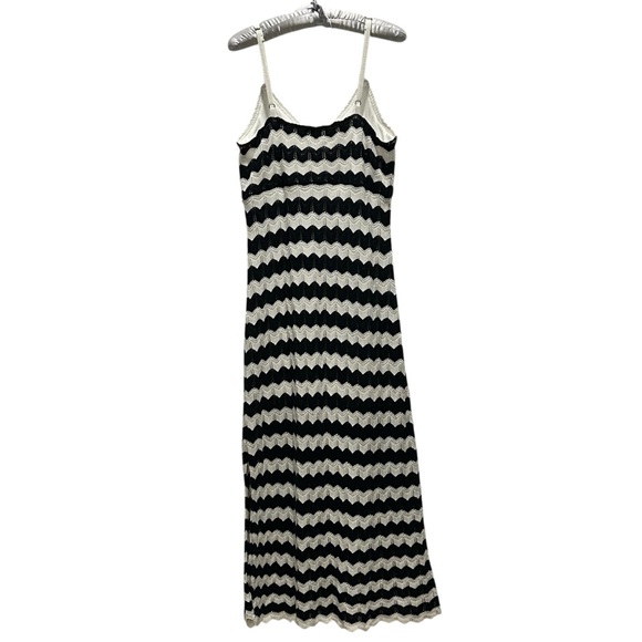 Hollister Navy and White Chevron Stripe Crochet Knit Maxi Tank Dress‎ Size Large - Picture 4 of 9